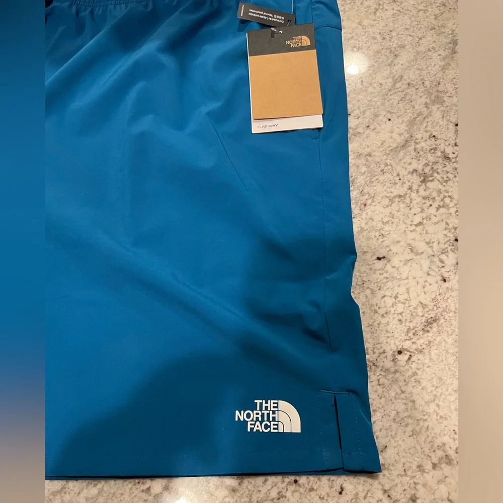 North Face Wanderer Shorts‎ - NWT - XXL